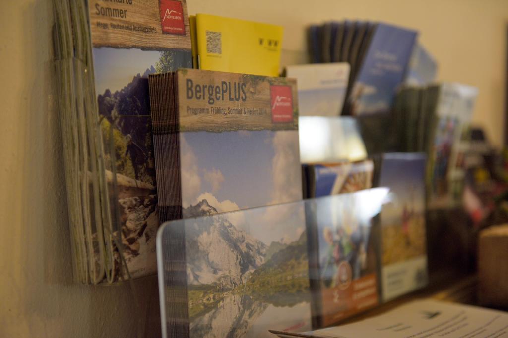 Hotel Traube Sankt Gallenkirch Bagian luar foto